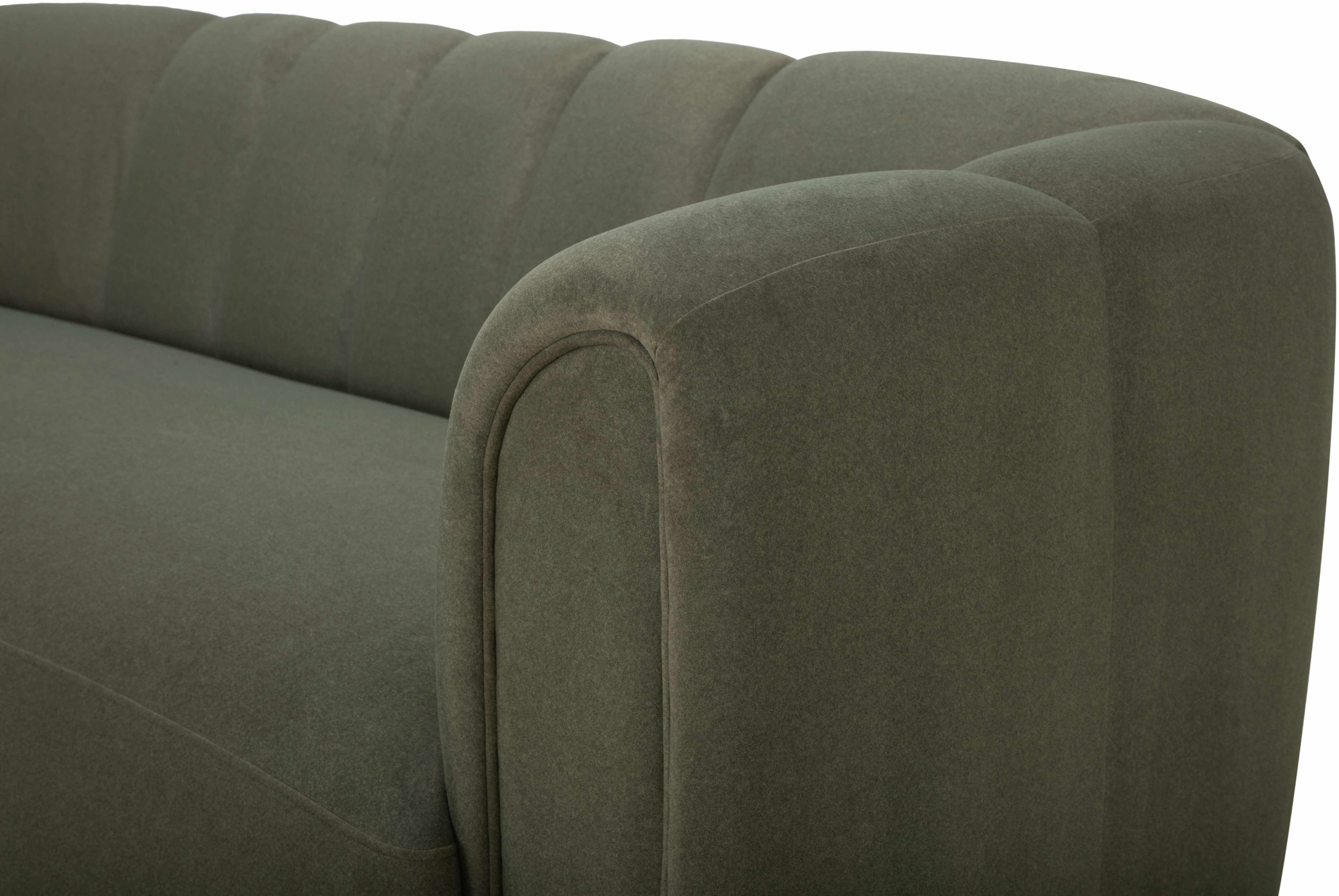 Nandayure Sofa